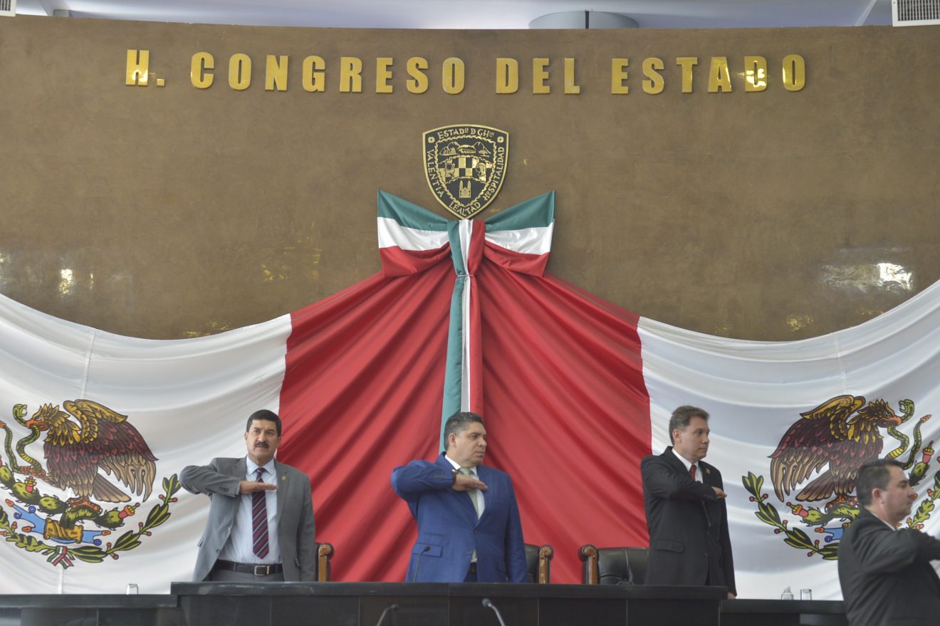 Cumple Gobernador y entrega su Tercer Informe al Congreso del Estado ...